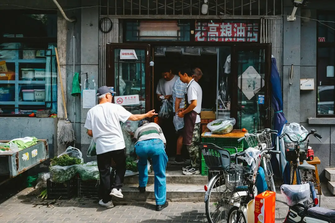 企业组网如何选型：无线AP与企业级路由器的功能边界解析